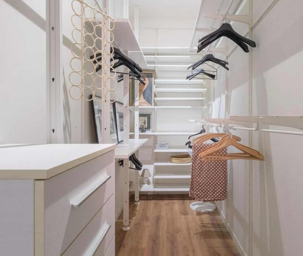 Elegance And Comfort In The Heart Of Bologna