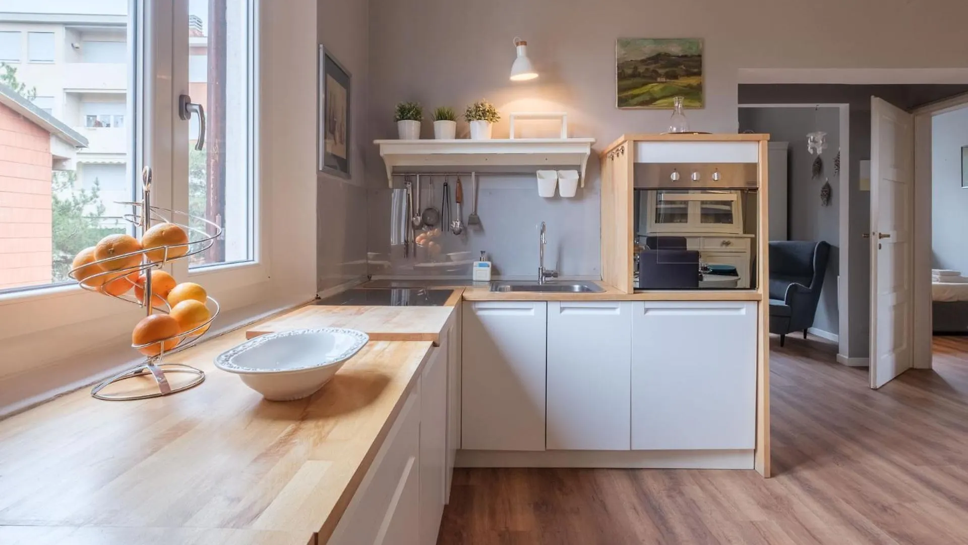 Elegance And Comfort In The Heart Of Bologna